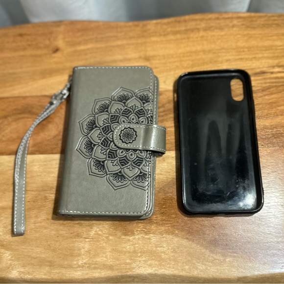 iPhone 10 Magnetic phone case +wallet! Like new! Case and magnetic wallet case! - Picture 7 of 7
